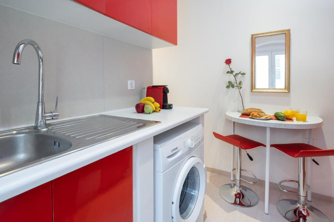 Nadiona Suites Red & Cream Corfu  Экстерьер фото