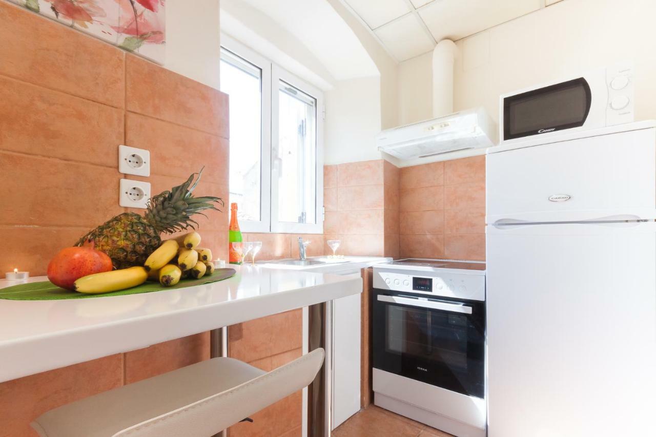 Nadiona Suites Red & Cream Corfu  Экстерьер фото
